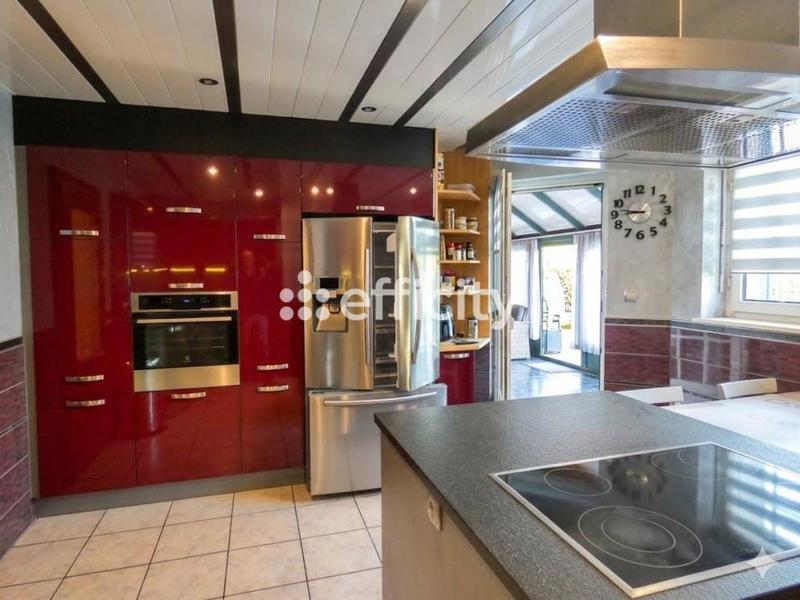 Villa - 209 m² - 8 pièces