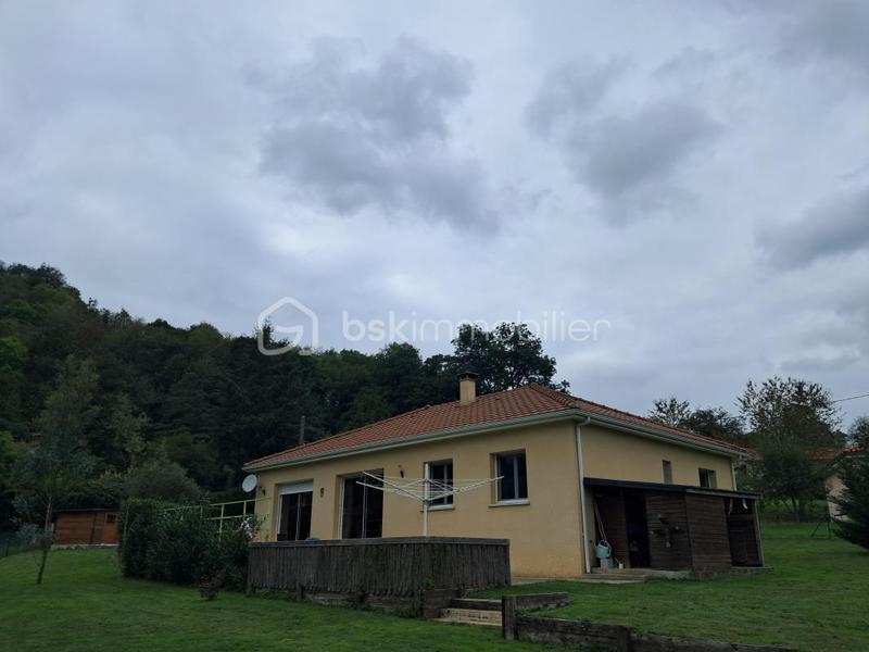 Maison - 135 m² - 3 pièces