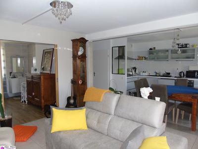 Maison traditionnelle - 105 m² - 5 pièces