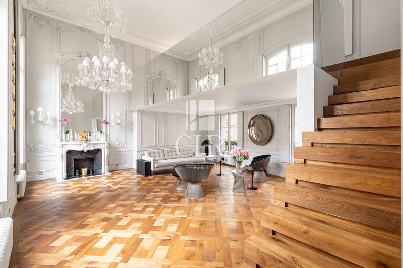 Appartement - 156 m² - 4 pièces