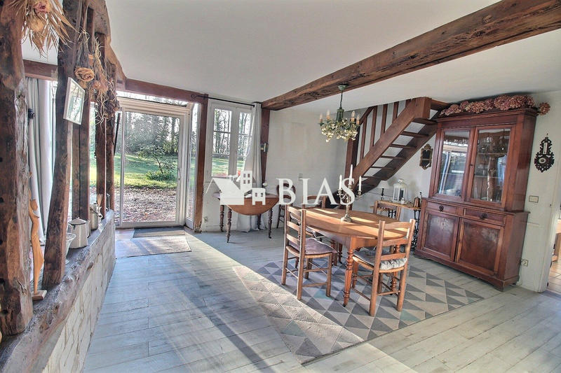 Maison ancienne - 131 m² - 6 pièces