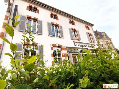 Local commercial - 380 m² - 9 pièces