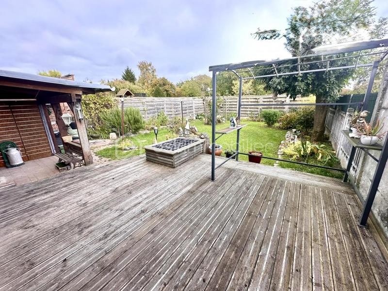 Maison - 93 m² - 5 pièces