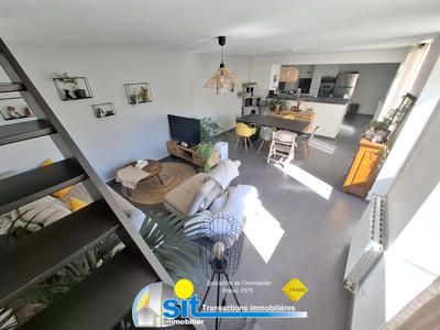 Maison - 100 m² - 6 pièces