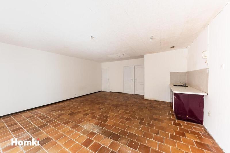 Immeuble - 193 m² - 6 pièces