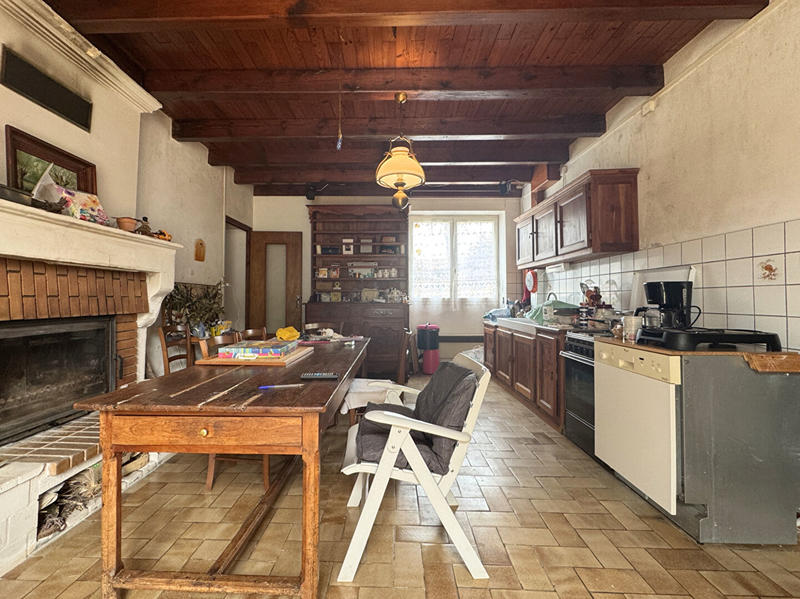 Maison - 170 m² - 10 pièces