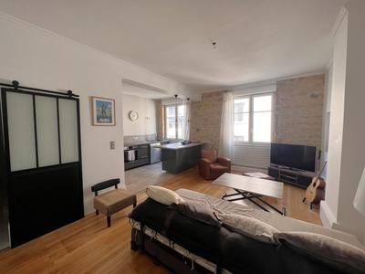 Appartement - 76 m² - 3 pièces