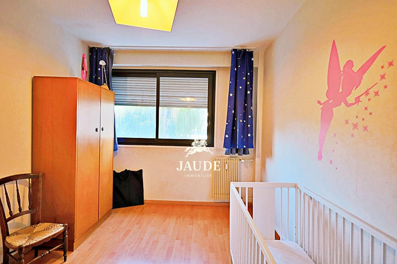 Appartement - 113 m² - 6 pièces