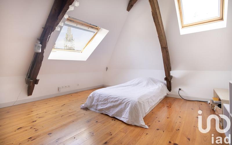 Maison - 247 m² - 8 pièces