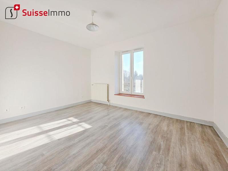 Maison - 186 m² - 9 pièces