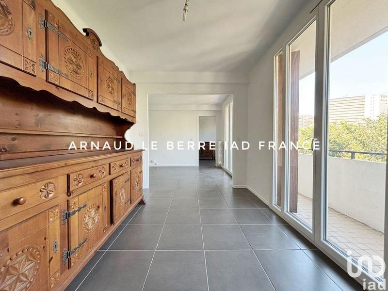 Appartement - 82 m² - 5 pièces