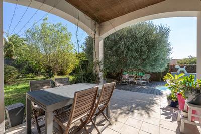 Maison - 137 m² - 5 pièces