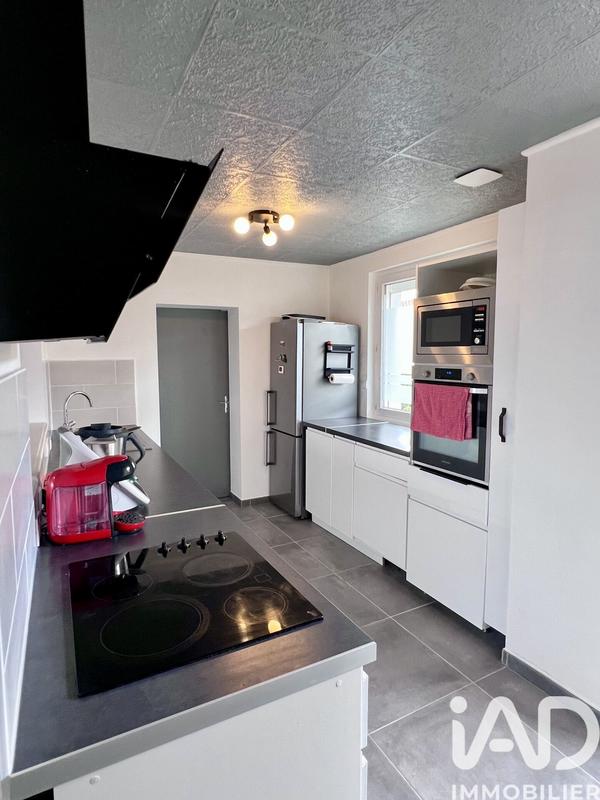 Maison - 88 m² - 6 pièces