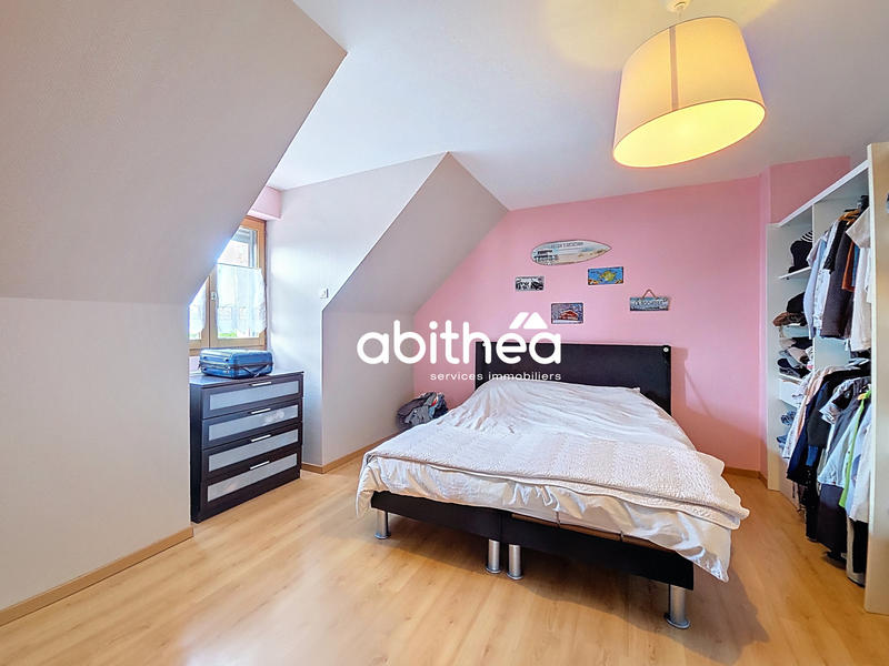 Maison - 182 m² - 6 pièces