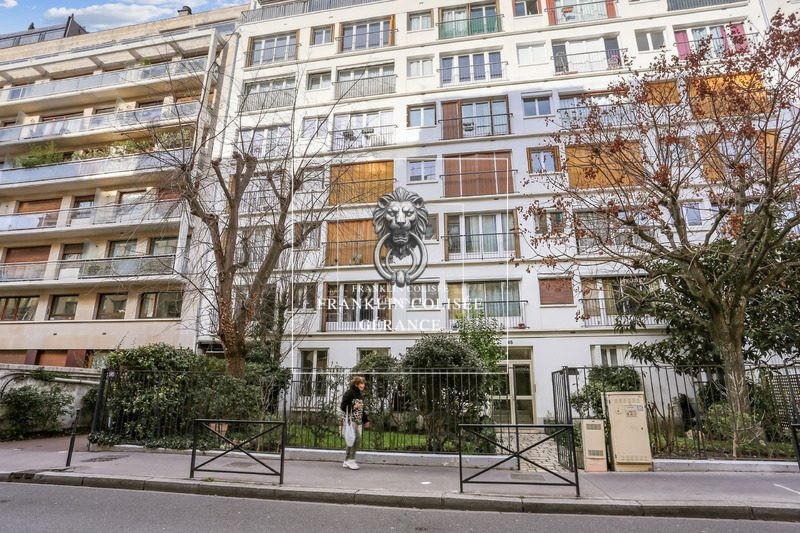 Bureau - 74 m² - 3 pièces