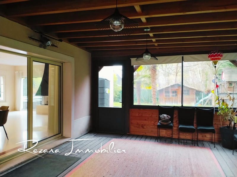 Maison contemporaine - 188 m² - 7 pièces