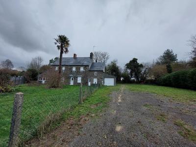 Maison - 105 m² - 6 pièces