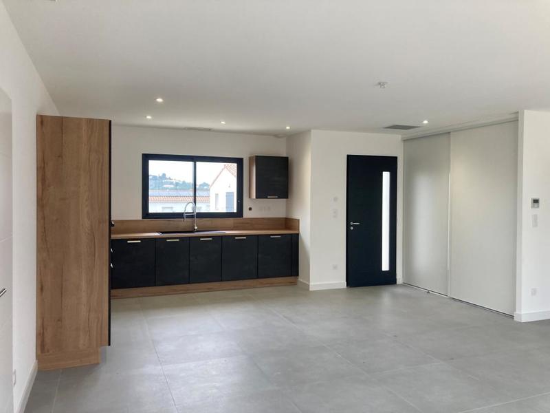 Villa - 102 m² - 4 pièces