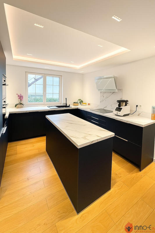 Maison - 110 m² - 6 pièces