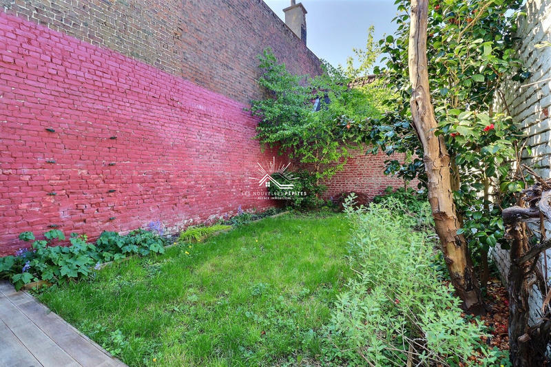 Maison - 196 m² - 6 pièces