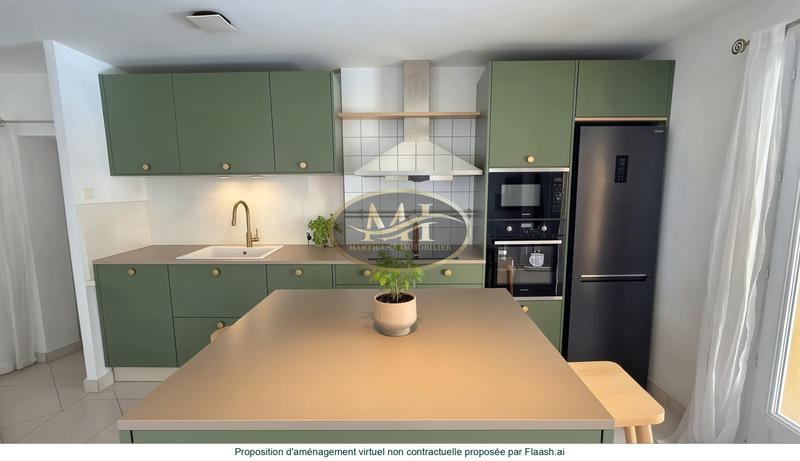 Maison - 180 m² - 4 pièces