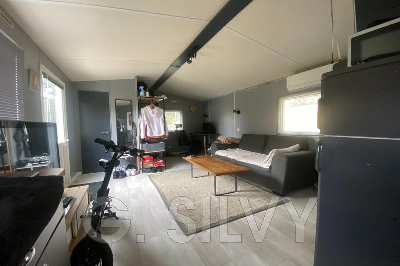 Maison - 206 m² - 8 pièces