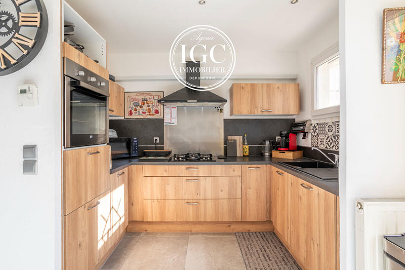 Maison - 76 m² - 4 pièces