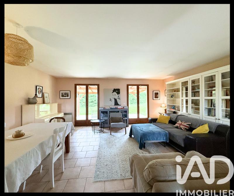 Maison - 95 m² - 4 pièces