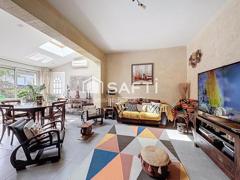 Maison de maîtres - 220 m² - 8 pièces