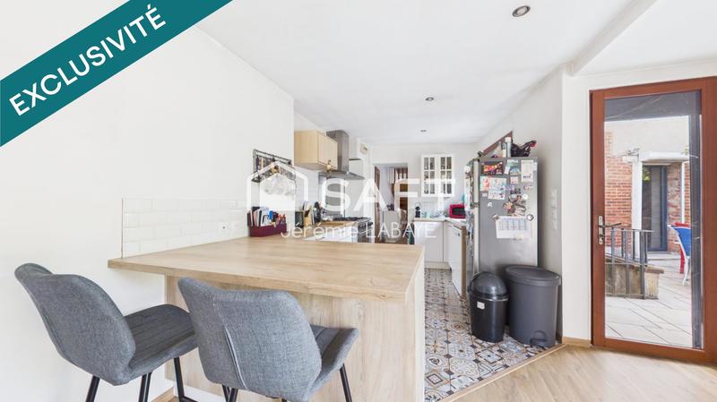 Maison - 240 m² - 6 pièces