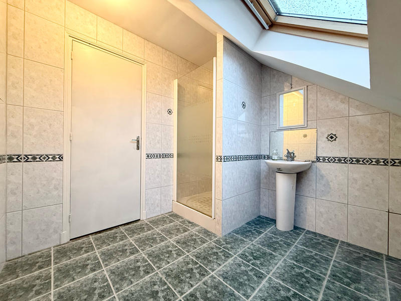 Maison - 163 m² - 6 pièces