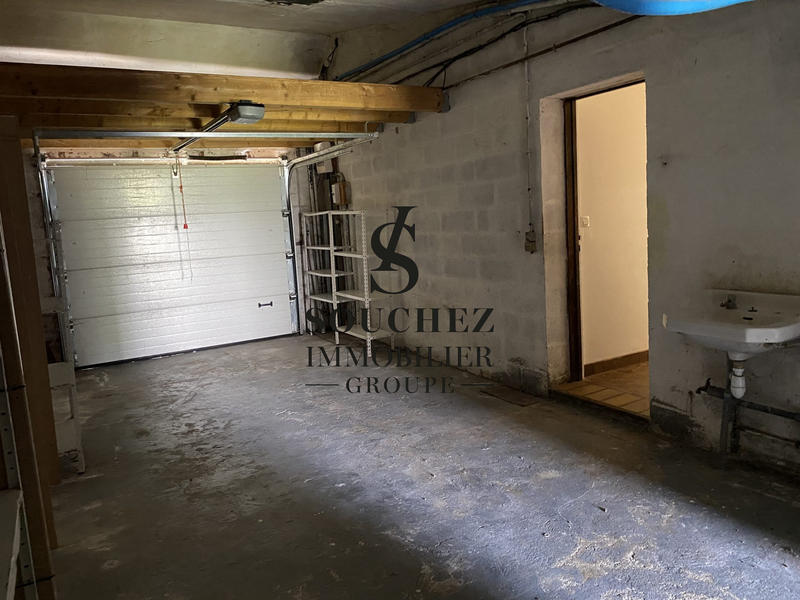 Maison - 136 m² - 8 pièces