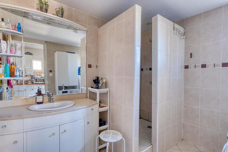 Maison - 94 m² - 4 pièces