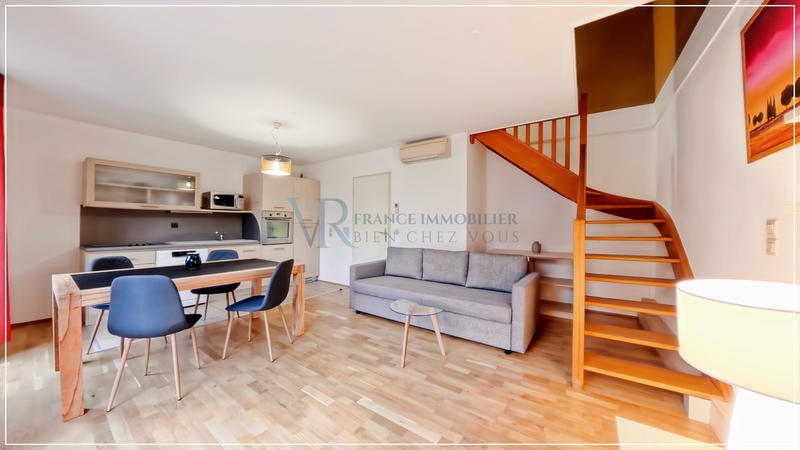 Appartement - 70 m² - 3 pièces