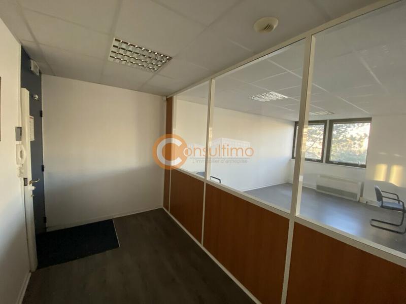 Bureau - 140 m²