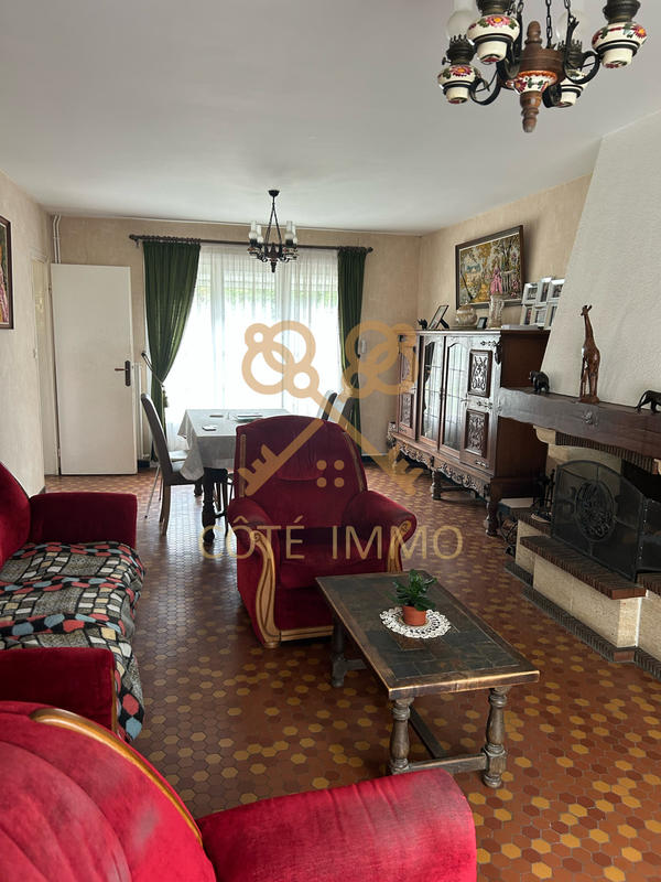 Maison - 90 m² - 4 pièces