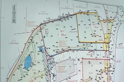Terrain - 900 m²
