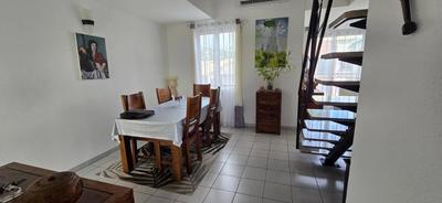 Appartement - 92 m² - 5 pièces