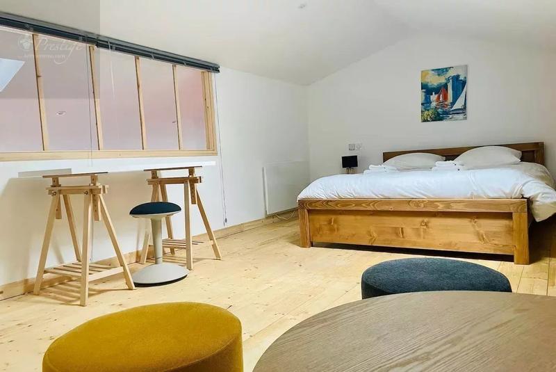 Appartement - 102 m² - 4 pièces