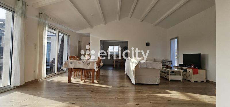 Pavillon - 123 m² - 6 pièces