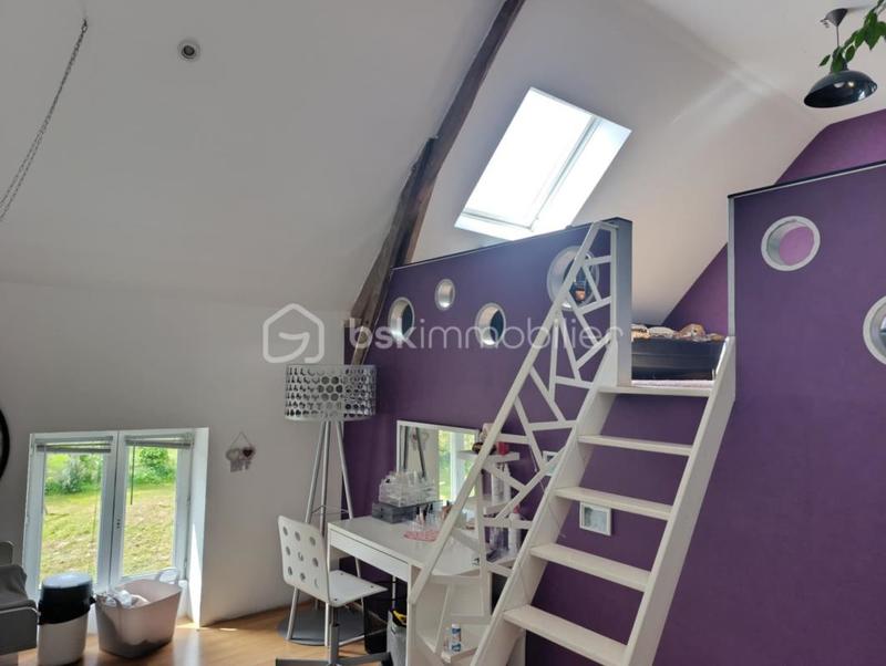 Maison - 242 m² - 10 pièces