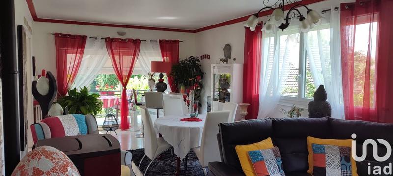 Maison - 137 m² - 6 pièces