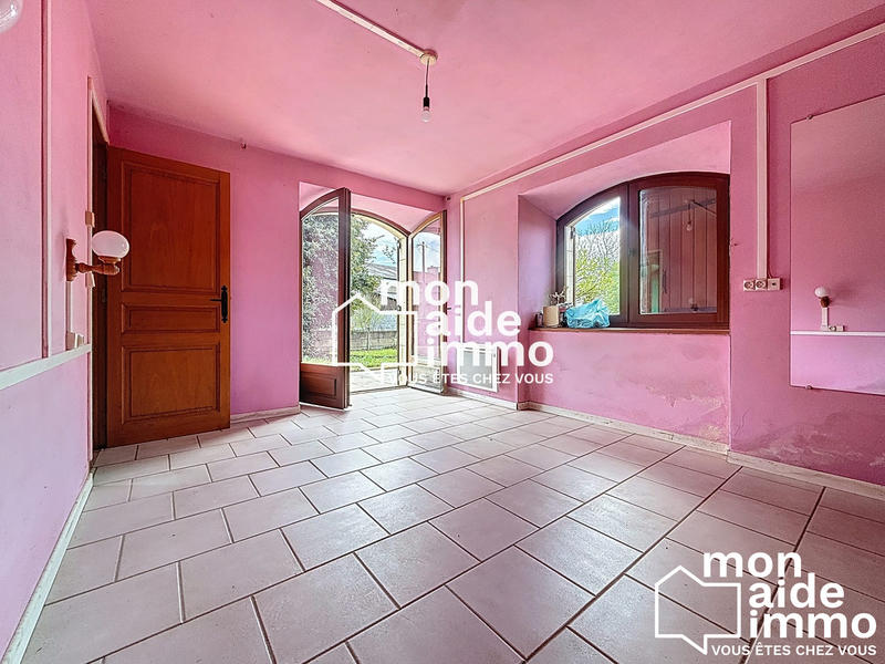 Maison - 355 m² - 10 pièces