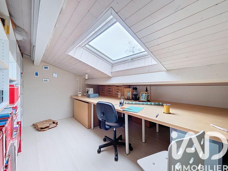 Maison - 446 m² - 9 pièces