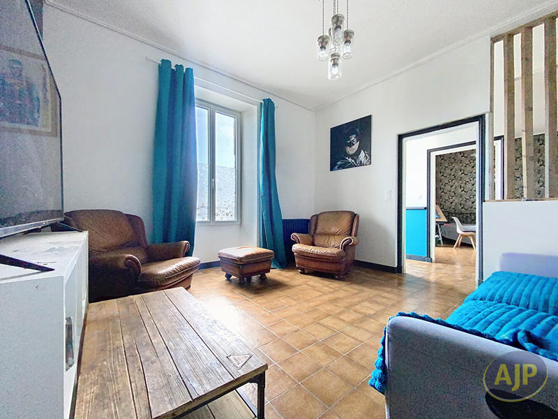 Maison - 160 m² - 5 pièces