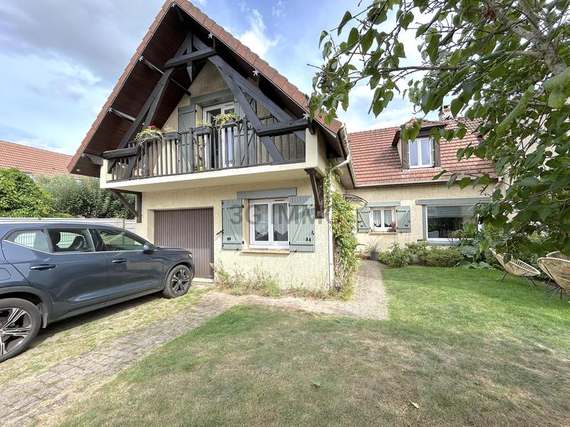 Maison - 140 m² - 5 pièces