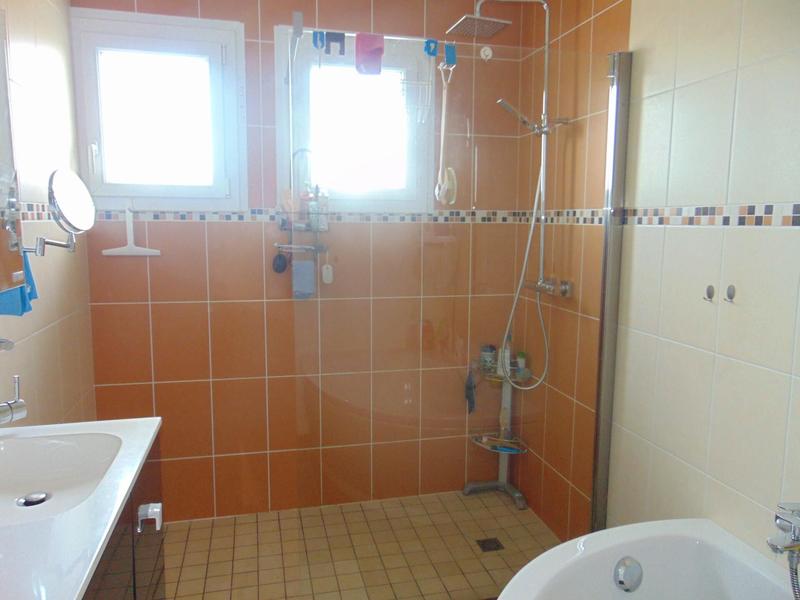 Maison - 93 m² - 5 pièces