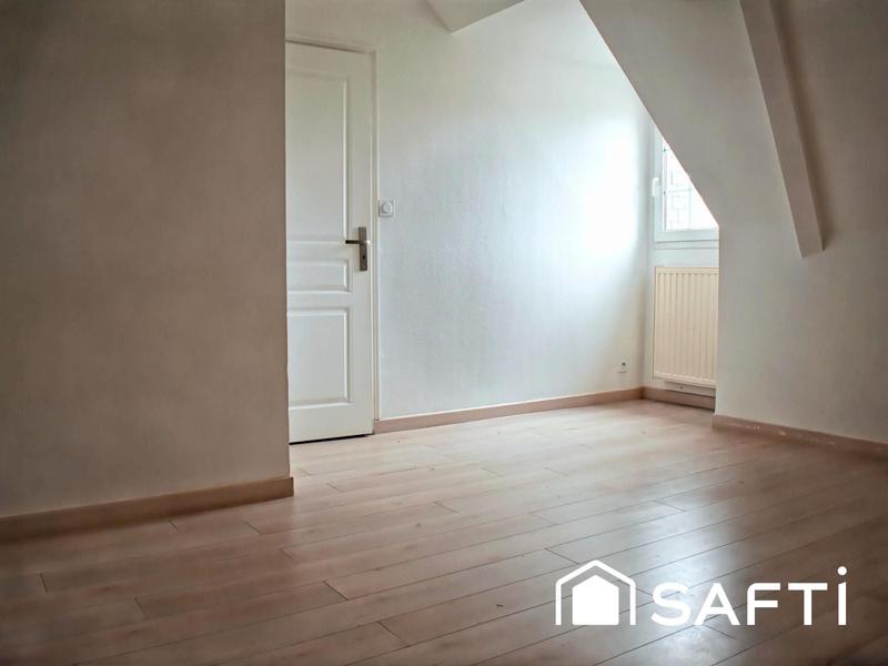 Maison - 99 m² - 5 pièces