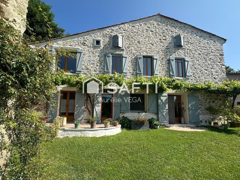 Maison - 188 m² - 6 pièces