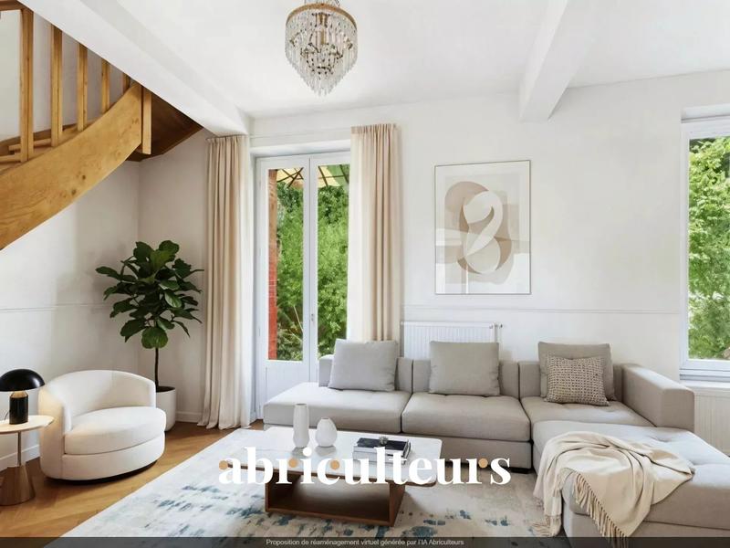 Maison - 123 m² - 6 pièces